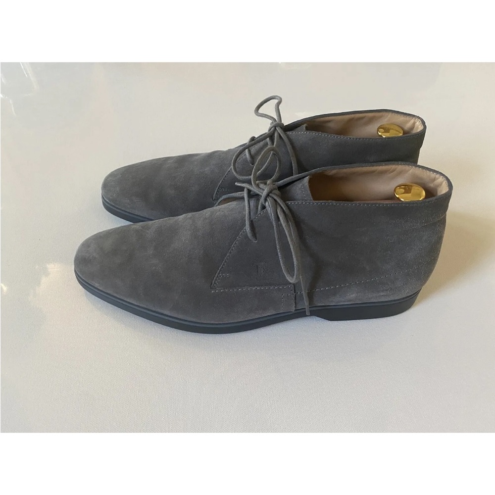 Tod’s shoes in suede grey size UK 9,5, US 10,5 in top condition